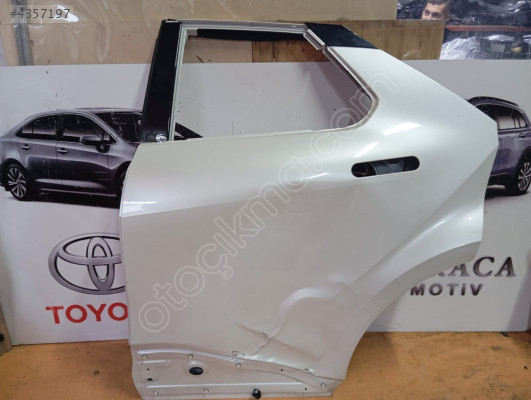 2024-2025 TOYOTA C-HR ÇIKMA ORİJİNAL SOL ARKA KAPI
