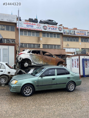 HYUNDAİ ACCENT ADMIRA SOL ÖN KAPI