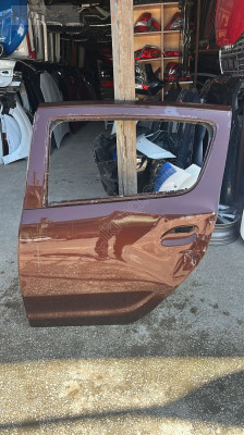 dacia sandero sol arka kapı
