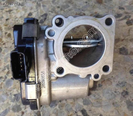 Peugeot 308 gaz kelebeği