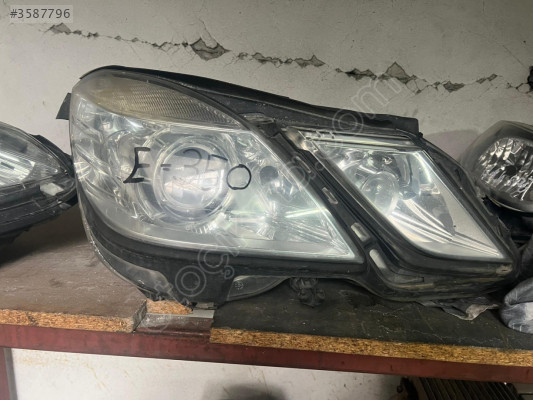 MERCEDES E350 ÇIKMA  SAĞ FAR