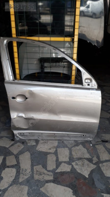 VOLKSWAGEN TİGUAN 2009 MODEL SAĞ ÖN KAPI