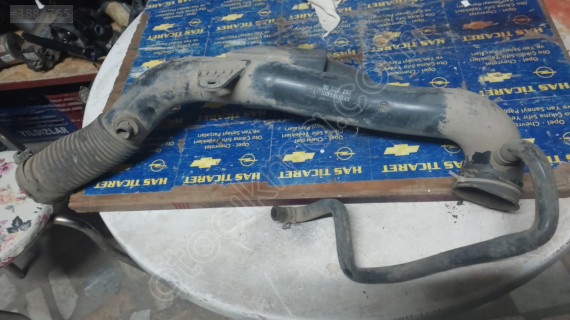 Opel Astra G Çıkma Gaz Kelebek Borusu