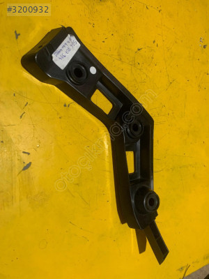 VOLKSWAGEN GOLF ARKA TAMPON BRAKETİ 5GG807394