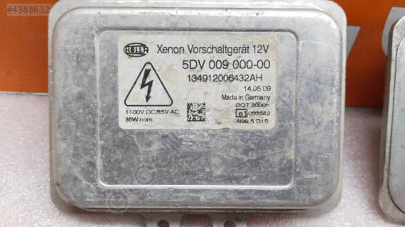 SKODA SÜPER B XENON FAR BEYNİ