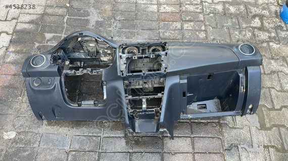 DACİA SANDERO ÖN TORPİDO