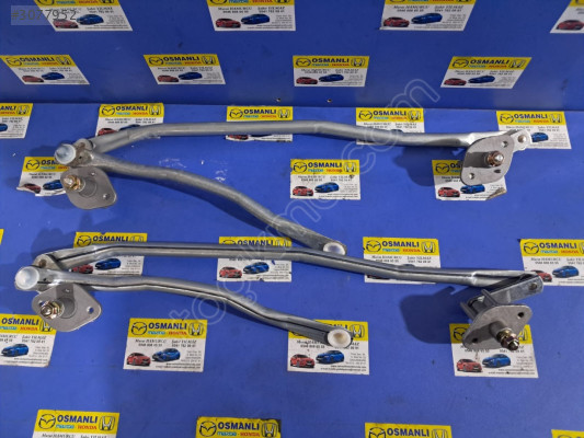 Mazda Familia   Frezeli Silecek Kolu