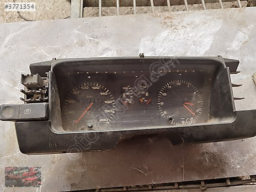 AUDİ A80 KM SAATİ