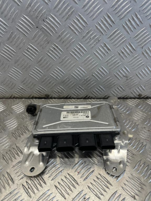BMW 5 F15 F16 2018  Direksiyon Modülü Beyni 6861770 FOM78685