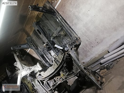 AUDİ A6 C5 ÖN ŞASİ-ŞASE ÇEYREK MARŞPİYEL TAVAN ARKA ŞASİ PODYE K