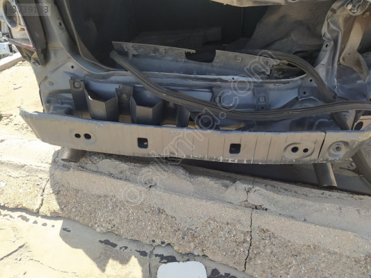 ÇIKMA VOLVO S40 ARKA TAMPON DEMİRİ