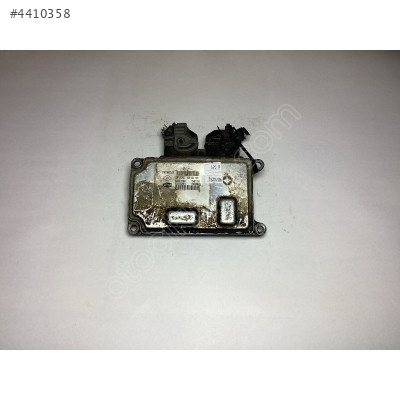 Renault Clio 1.2 Motor Beyni 16481134 8200181482 8200262881