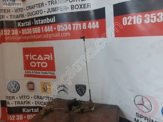MERCEDES SPRİNTER SAĞ ÖN KAPI KİLİDİ