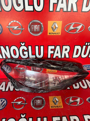 Fiat Egea sağ ön far camı