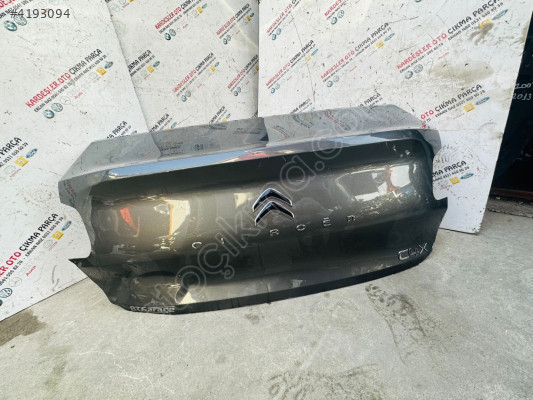 Citroen c4 x arka bagaj kapağı (hasarlı ürün)
