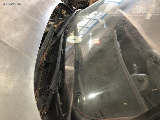 Fiat Tipo Ön Cam Silecek Motoru Mekanizması