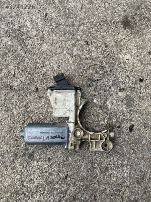 TOYOTA COROLLA SOL ÖN CAM MOTORU