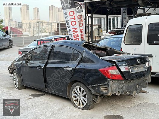 Honda Civic Fb7 Sol Ön Cam Krikosu