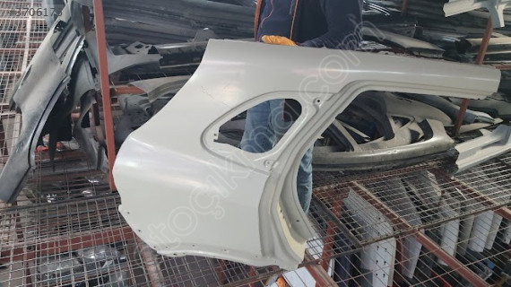 SUZUKİ  S-CROSS SAG  ARKA CAMURLUK SEFALILAR OTO  CIKMA