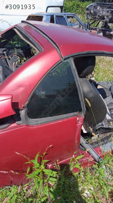 Pejo 206 CC sağ arka kelebek cam yedek parça