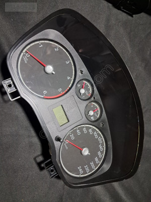 FORD FOCUS 2 DIZEL KM SAATI ORJINAL KUSIRSUZ