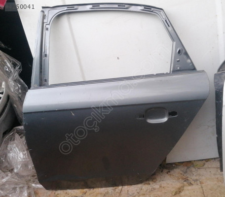 Audi A3 HP 13-21 sol arkakapı  Orjinal Oto Çıkma