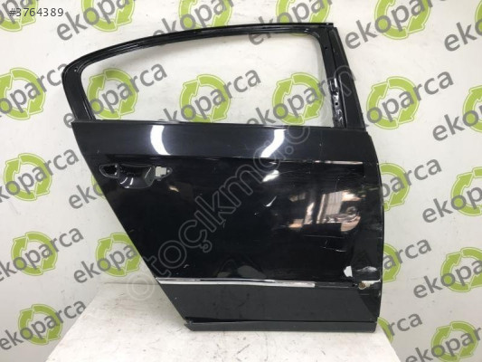 VOLKSWAGEN PASSAT 2008 2011 ÇIKMA SAĞ ARKA KAPI 3C5833056