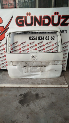 Fiat Fiorino arka bagaj kapağı model 2012-2018