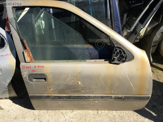 Opel Vectra A 1988-1995 Çıkma Sağ Ön Kapı