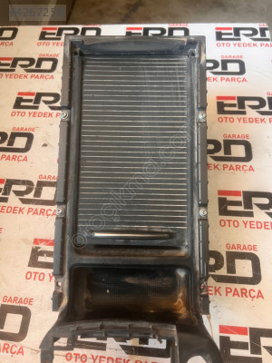 Honda Civic 2008 Ön Bardak Tutucu 1308562