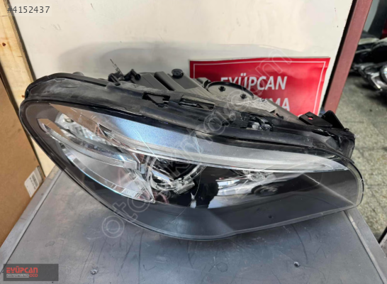 BMW F10 SAĞ FAR ORJİNAL EYUPCAN OTO'DA