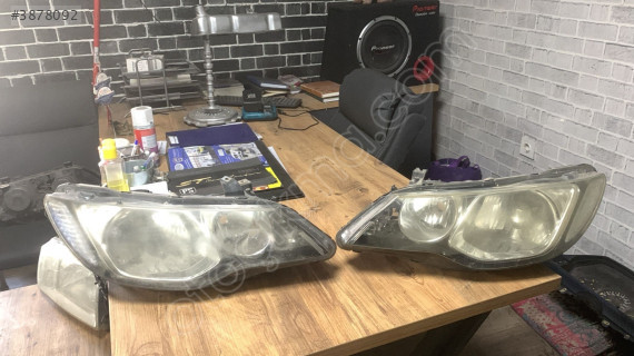 Honda Civic İçin Orjinal ve Hatasız Sol Ön Far