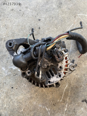 Hyundai sonata 2.0 benzinli çıkma orjinal şarj dinamosu