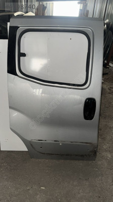 FİAT FİORİNO HATASIZ GRİ SAĞ SÜRGÜLÜ KAPI