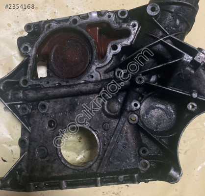 R6110151102 Mercedes W210 E320 CDI Zincir Kapağı