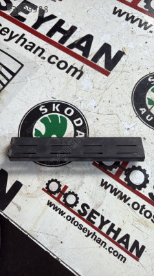 953669V seat cordoba 2001 röle kapağı