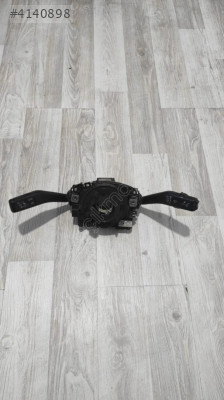 VOLKSVAGEN JETTA HATASIZ SİNYAL SİLECEK KOLU 1K5953521