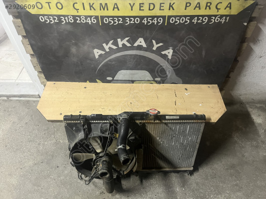 Ae101 Corolla Su Radyatörü Çıkma Orjinal