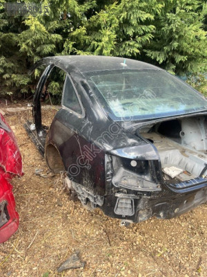 AUDİ A6 SOL ARKA ÇAMURLUK GÜÇMANLAR OTO