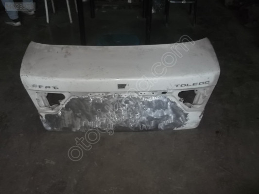SEAT TOLEDO ÇIKMA BAGAJ KAPAĞI