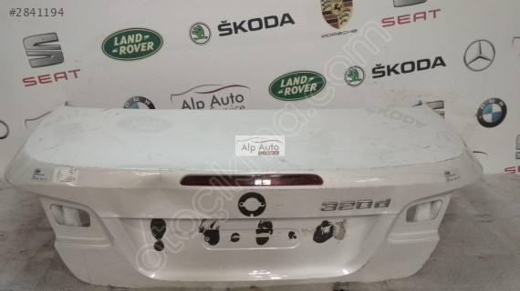 BMW 320D CABRİO ORJİNAL BAGAJ KAPAĞI