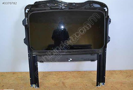LAND ROVER RANGE ROVER SUNROOF TAMPON KAPI ÇAMURLUK
