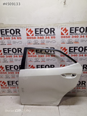 TOYOTA COROLLA SOL ARKA KAPI ÇIKMA ORJİNAL YEDEK PARÇA