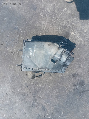 RENAULT MASTER 3 HAVA FİLTRE KUTUSU