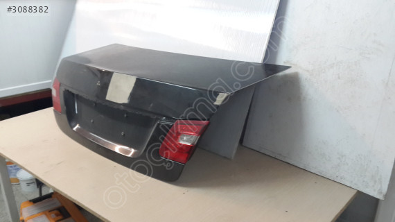 Mercedes E 212 STOP