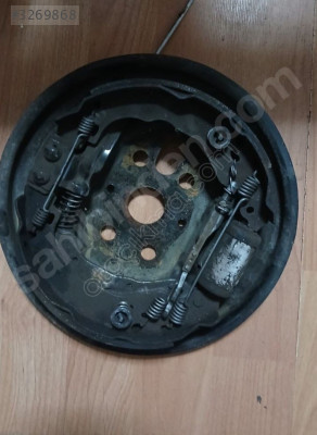 Peugeot 208 arka fren tablası