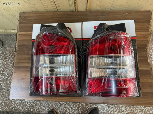 VOLKSWAGEN TRANSPORTER T5 SAĞ SOL STOP LAMBASI İTHAL ÜRÜN