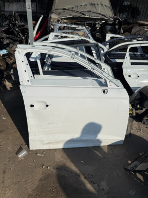 AUDİ A3 SAĞ ÖN KAPI ÇIKMA ORJİNAL