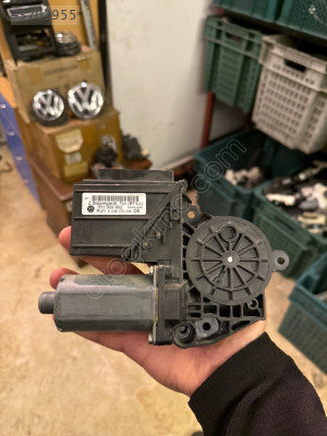 Volkswagen transporter cam motoru sağ taraf çıkma orijinal