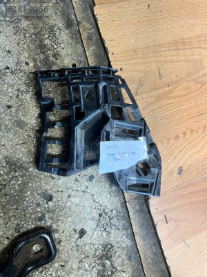 Volvo xc90 sağ tampon braketi